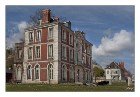 Couvreur Rives-en-Seine